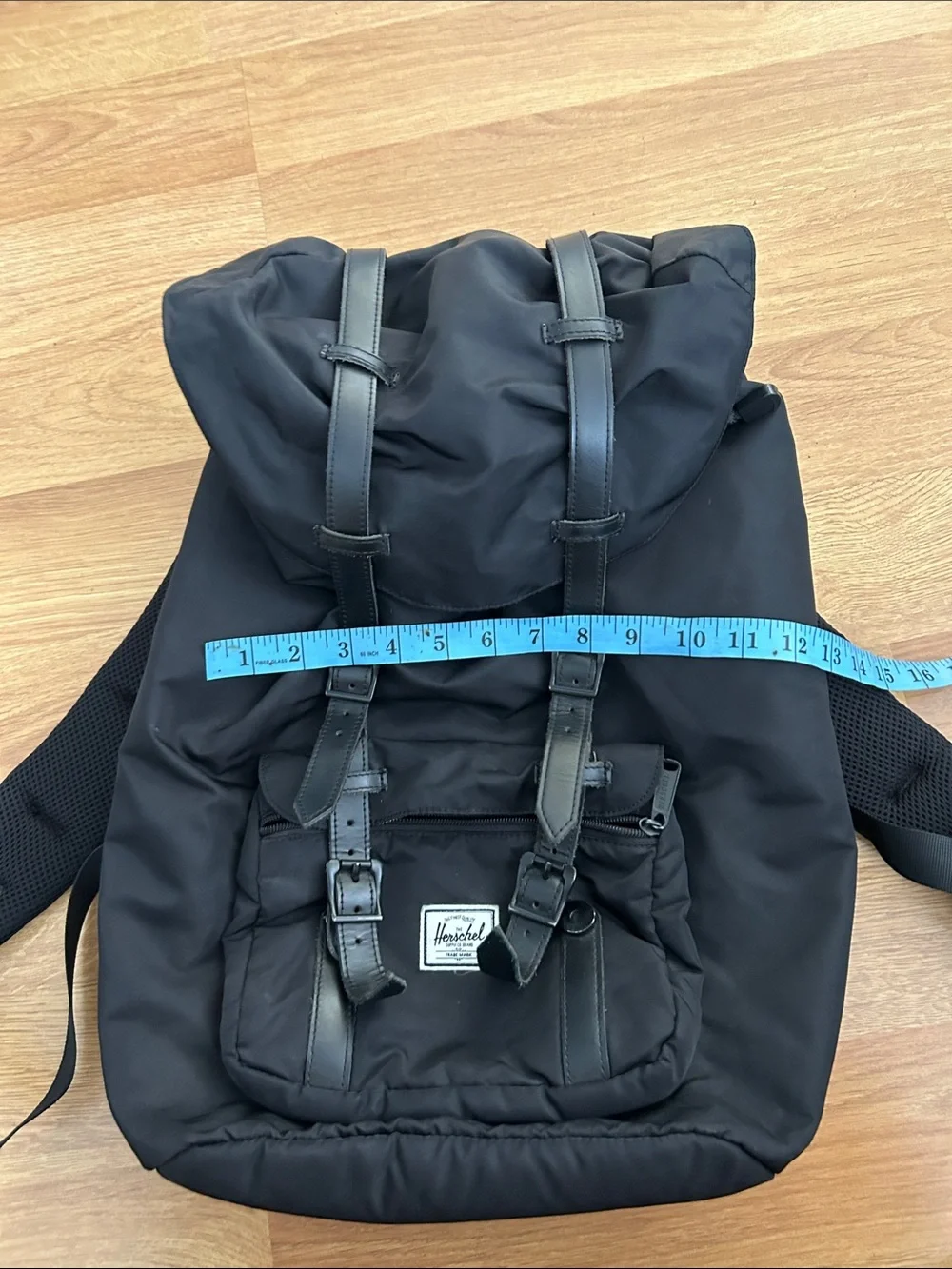 Herschel Little America Backpack
